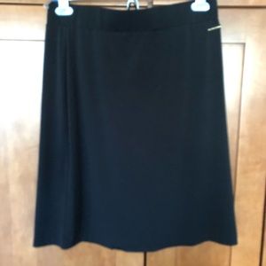 NWT Ann Klein medium black skirt